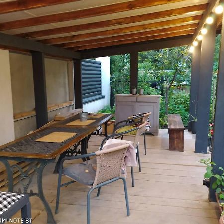 Flat In Cottage Close To The Centre Parking, Wifi, Bbq Lviv Kültér fotó